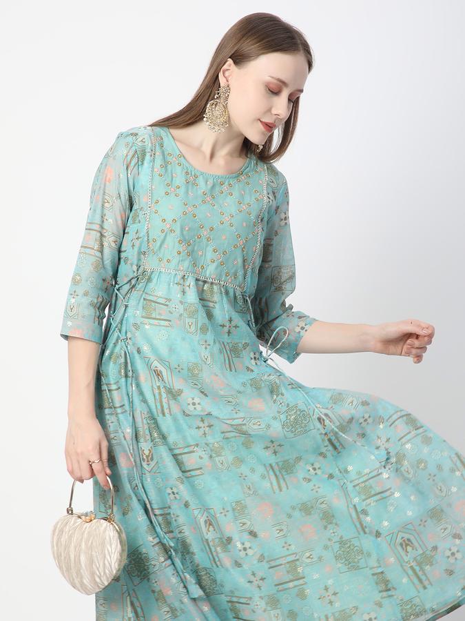 Women Printed Flared Kurta  image number 0