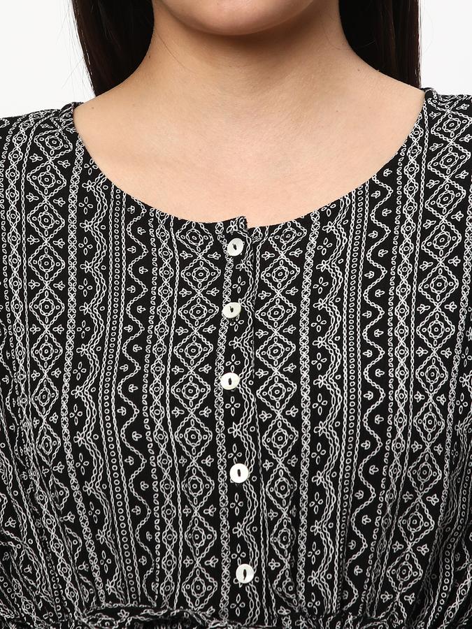 Women Printed Round-Neck Tunic image number 3