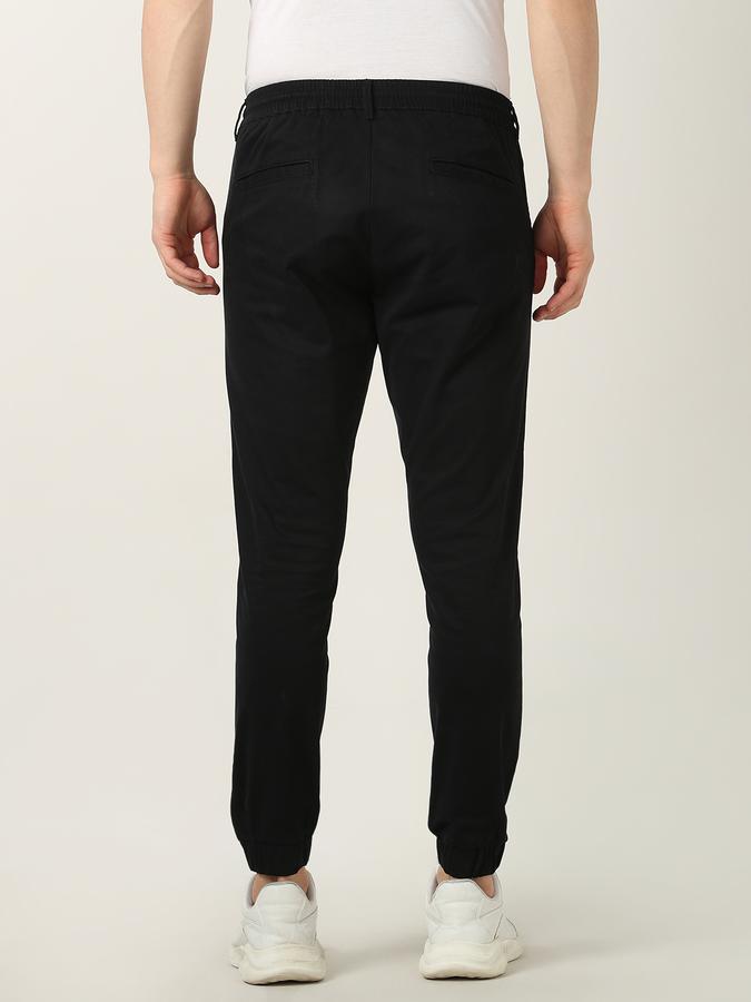 Men Slim Fit Flat-Front Trousers image number 3