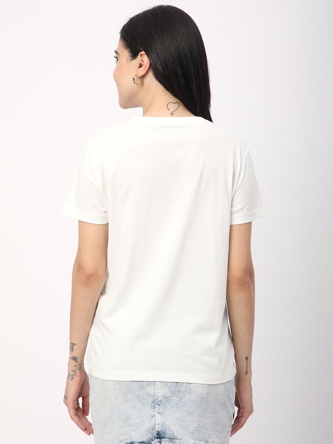 Printed Women Round Neck T-Shirt image number 2