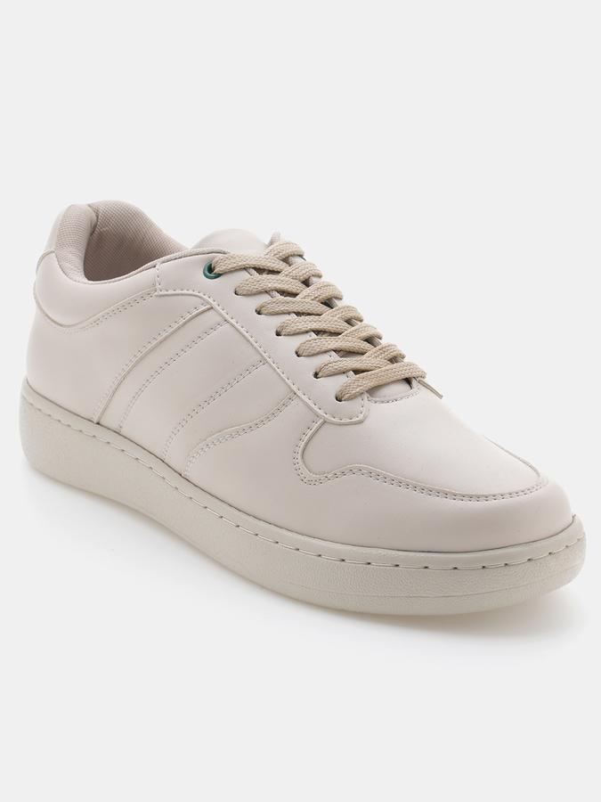 Men Low-Tops Lace-Up Sneakers image number 2