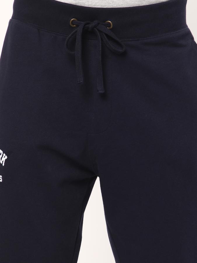 Men Mid-Rise Joggers with Elasticated Drawstring Waist image number 3