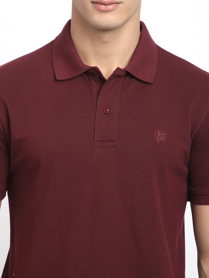 Solid Men Polo Neck T-Shirt image number 3