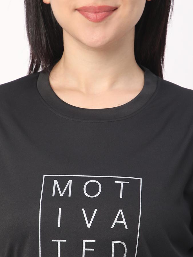 Printed Women Round Neck T-Shirt image number 3