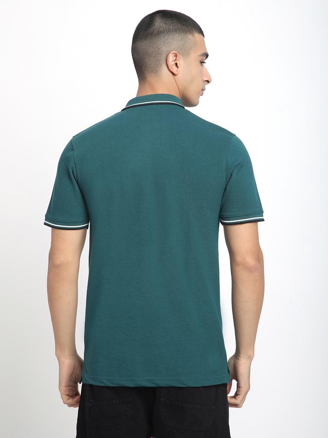 Solid Men Polo Neck T-Shirt image number 2