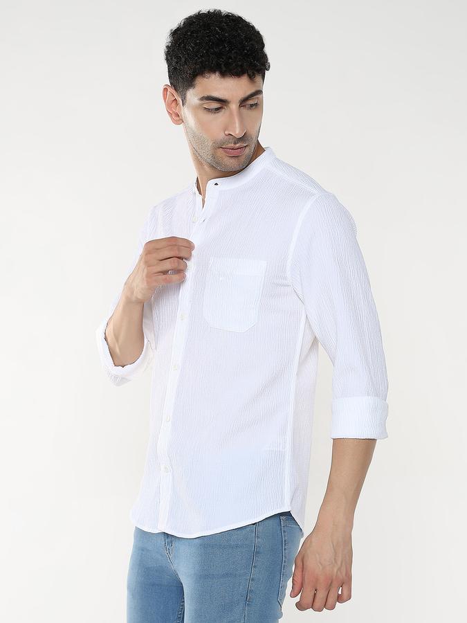 Men Solid Casual Shirt image number 2