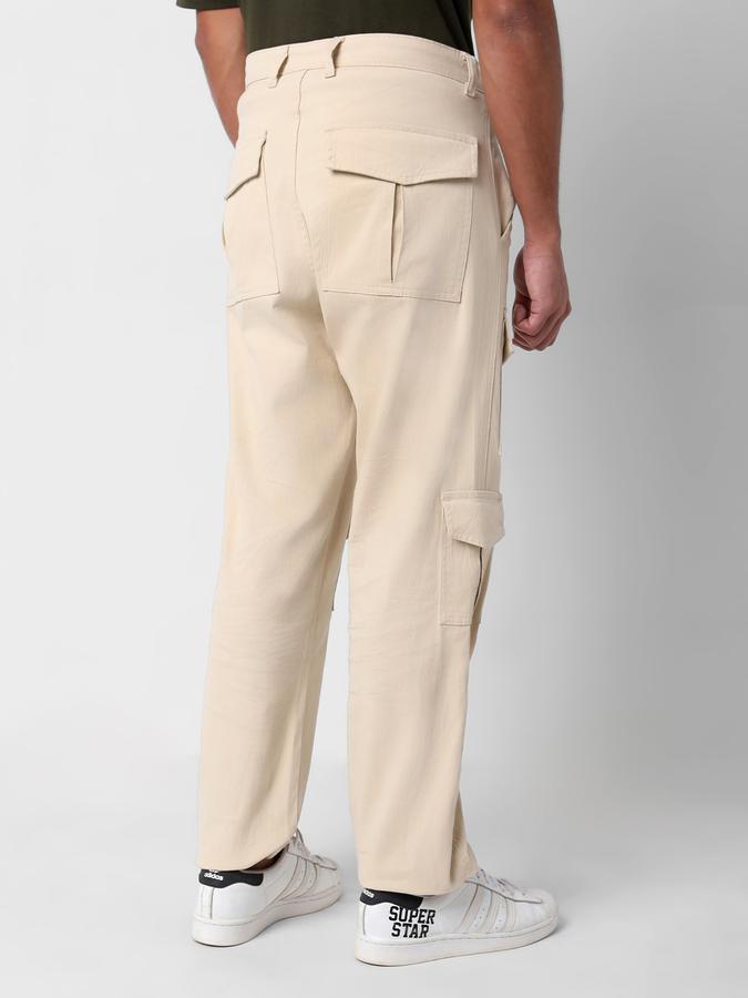 Men Straight Fit Cargo Pants image number 3