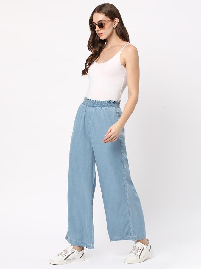 Women Mid-Rise Relaxed Jeans image number 1