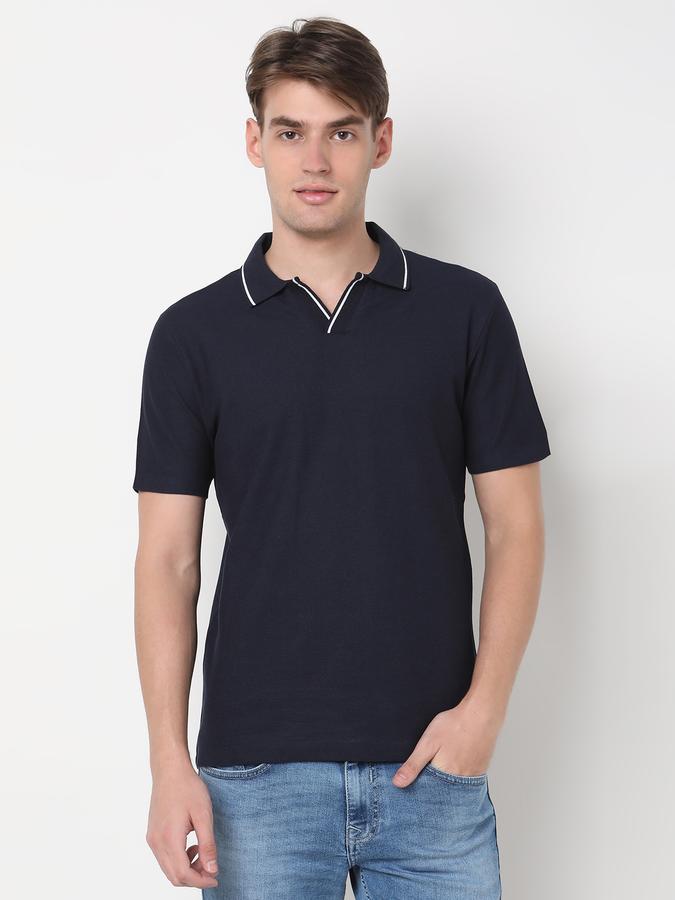 Men Regular Fit Polo T-Shirt with Ribbed Hem image number 0