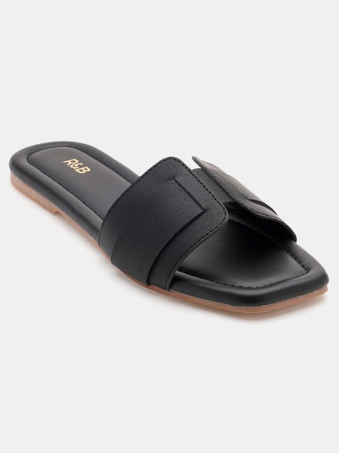 Women Casual Sandals image number 2