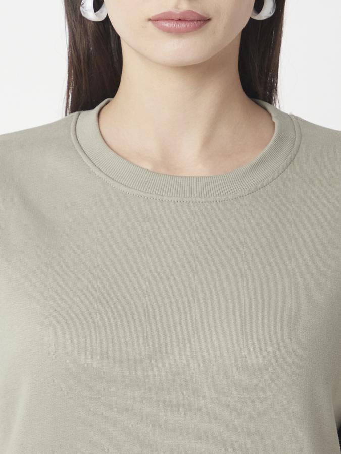 Full Sleeve Solid Women Sweatshirt image number 3