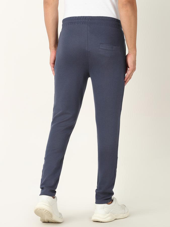 Men Straight Fit Flat-Front Trousers image number 3