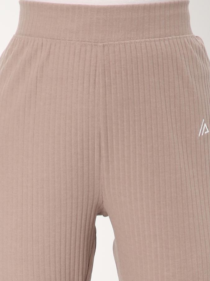 R&B Women's Solid Track Pants image number 3