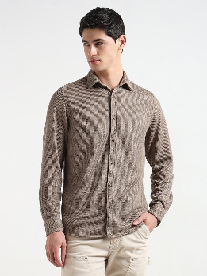 Men Textured Regular Fit Shirt image number 1