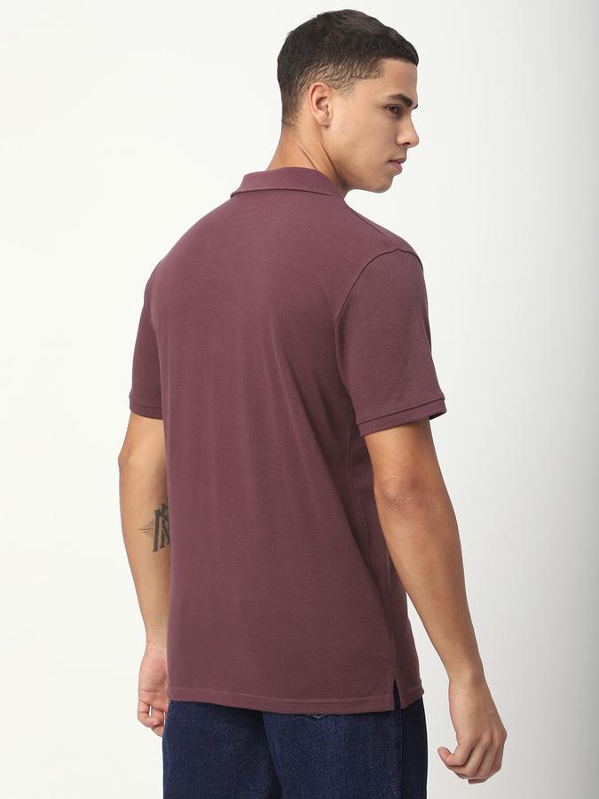 Solid Men Polo Neck T-Shirt image number 2