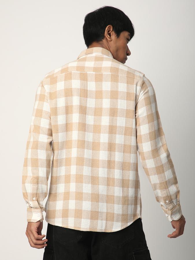 Men Checkered Casual Shirt image number 2