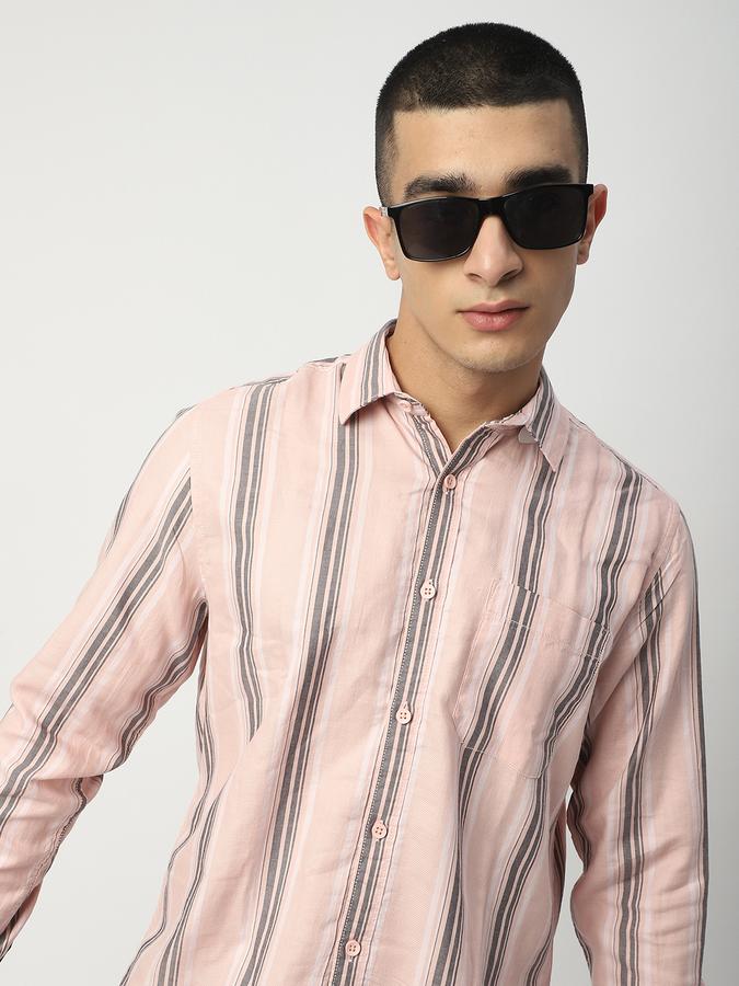 Men Striped Casual Shirt