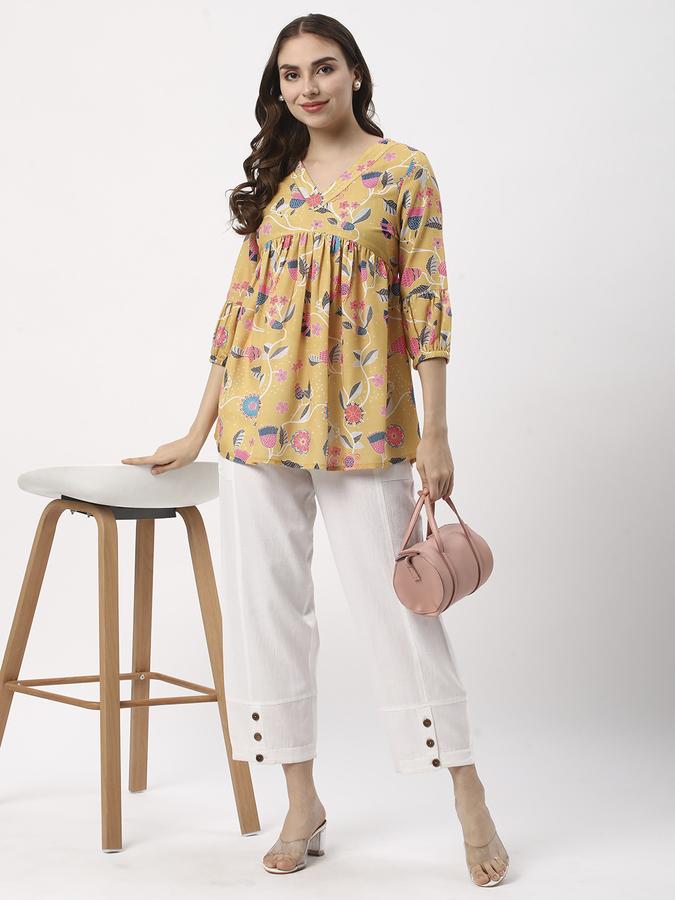 Women Printed V-Neck Tops & Tunics image number 1