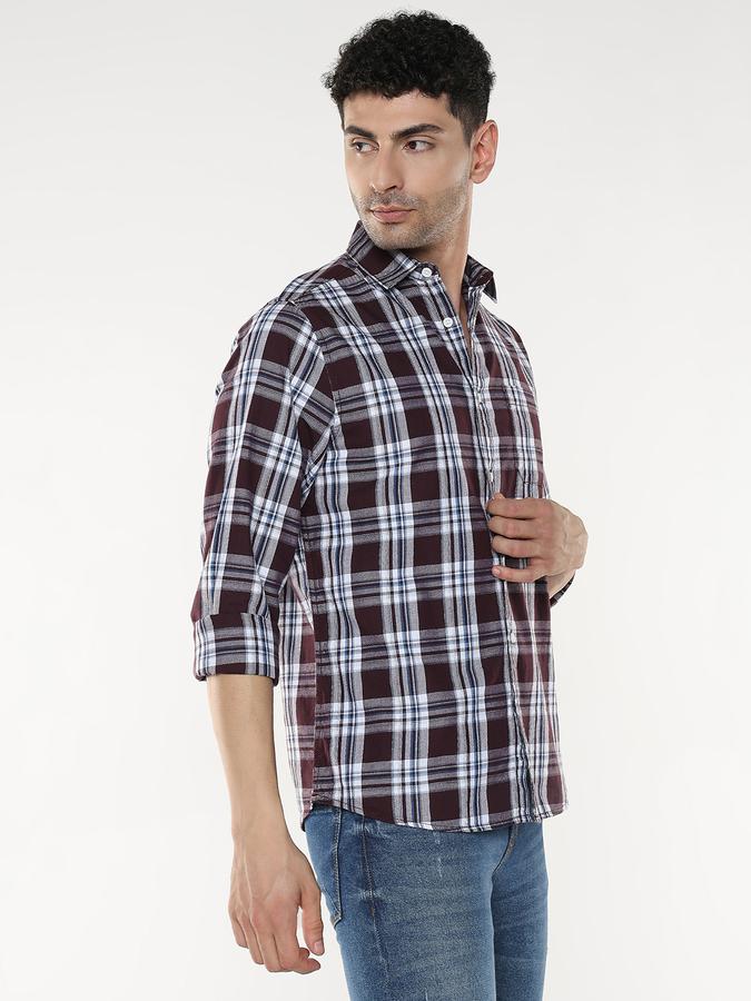 Men Checkered Casual Shirt image number 1