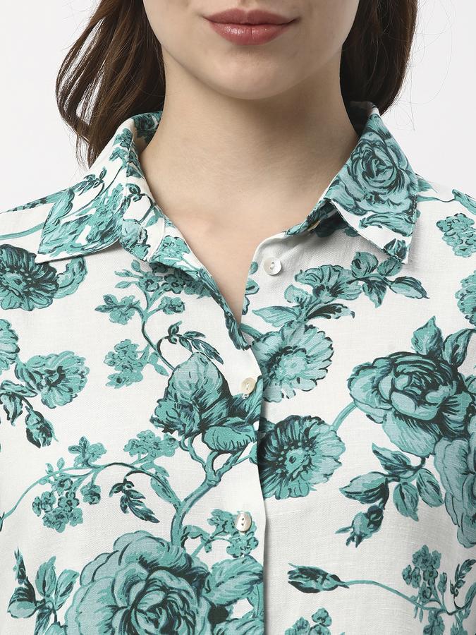 Women Floral Cut Away Collar Tops & Tunics image number 3