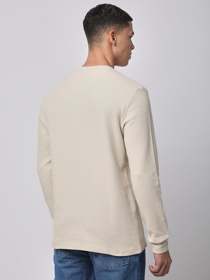 Solid Men Round Neck T-Shirt  image number 2