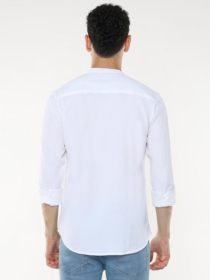 Men Solid Casual Shirt image number 3