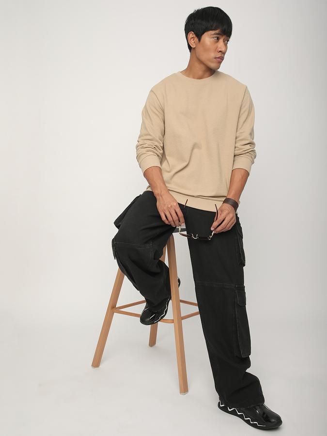 Full Sleeve Solid Men Sweatshirt image number 1