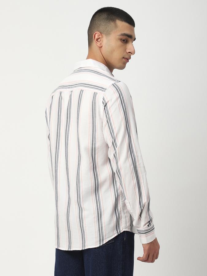 Men Striped Casual Shirt image number 2