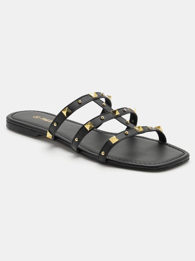 Women Casual Sandals image number 2