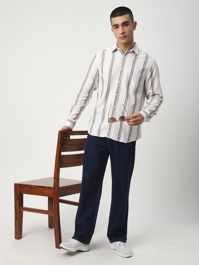 Men Striped Casual Shirt image number 1