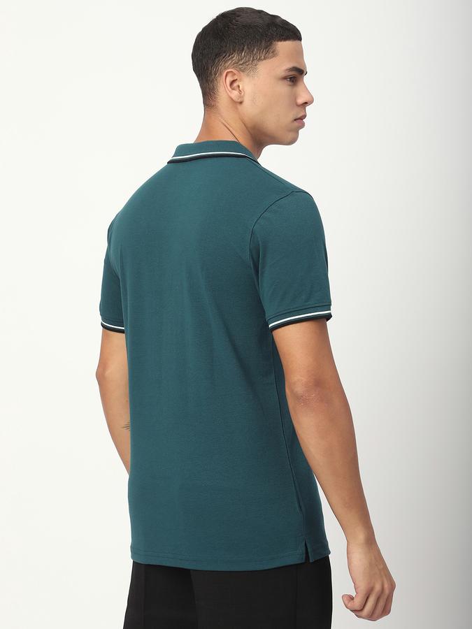 Solid Men Polo Neck T-Shirt image number 2