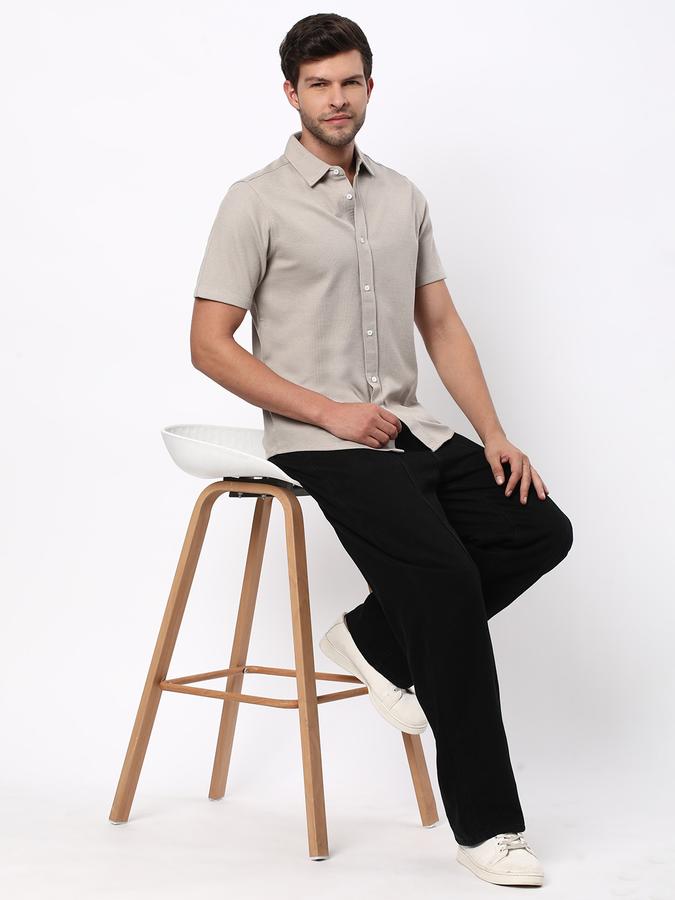 Textured Regular Fit Shirt image number 1