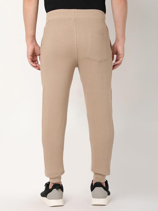 Men Relaxed Fit Jogger Pants  image number 3