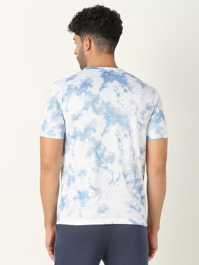 Men Printed Regular Fit Round-Neck T-Shirt image number 3