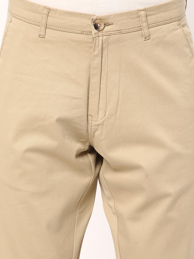 Men Flat-Front Slim Fit Trousers image number 3