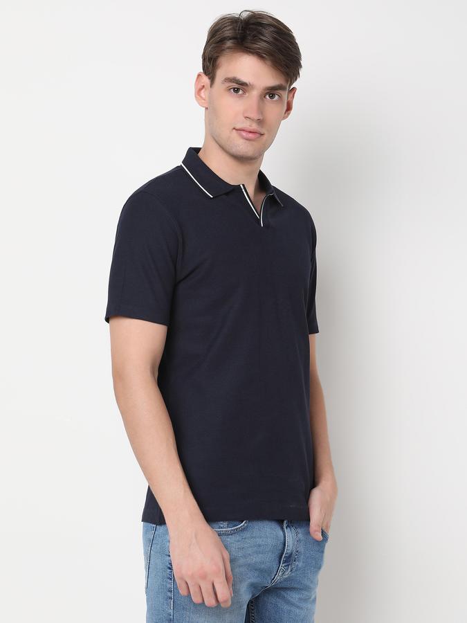 Men Regular Fit Polo T-Shirt with Ribbed Hem image number 2