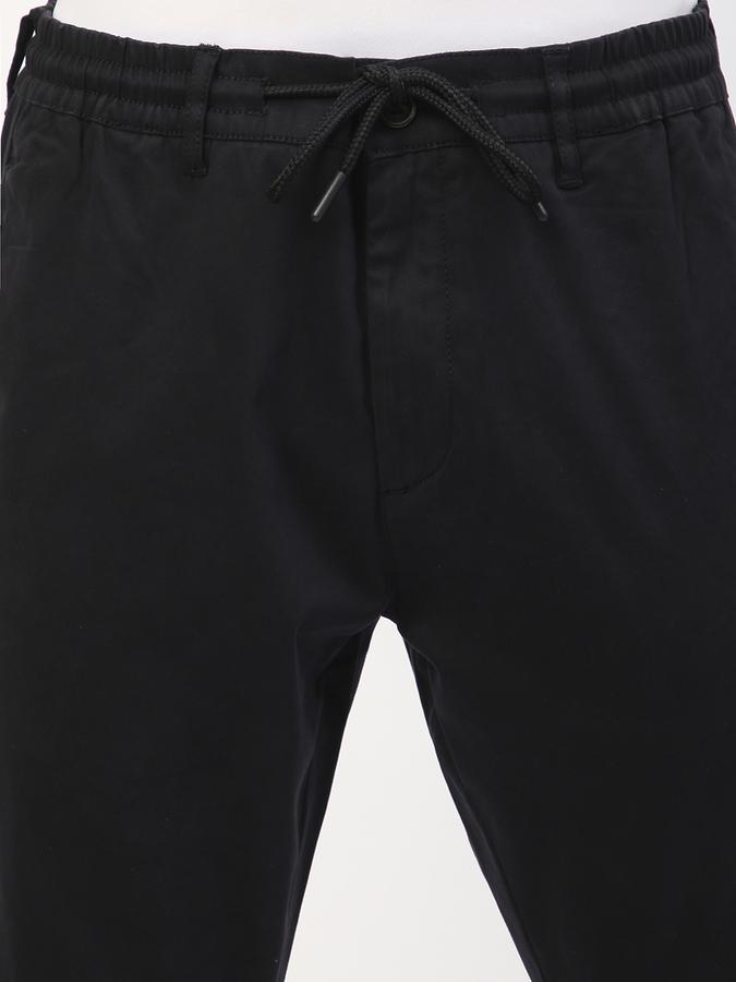 Regular Fit Men Trousers image number 3