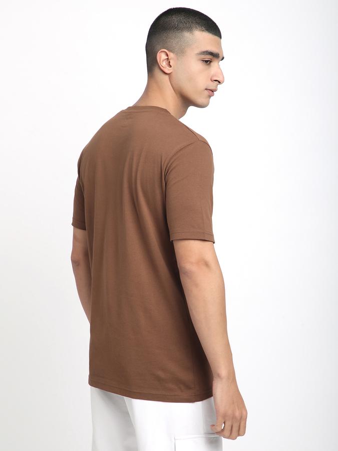 Printed Men Round Neck T-Shirt image number 2