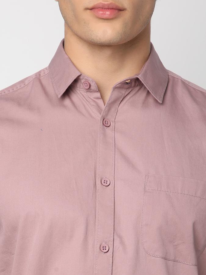 Men Solid Casual Shirt image number 3