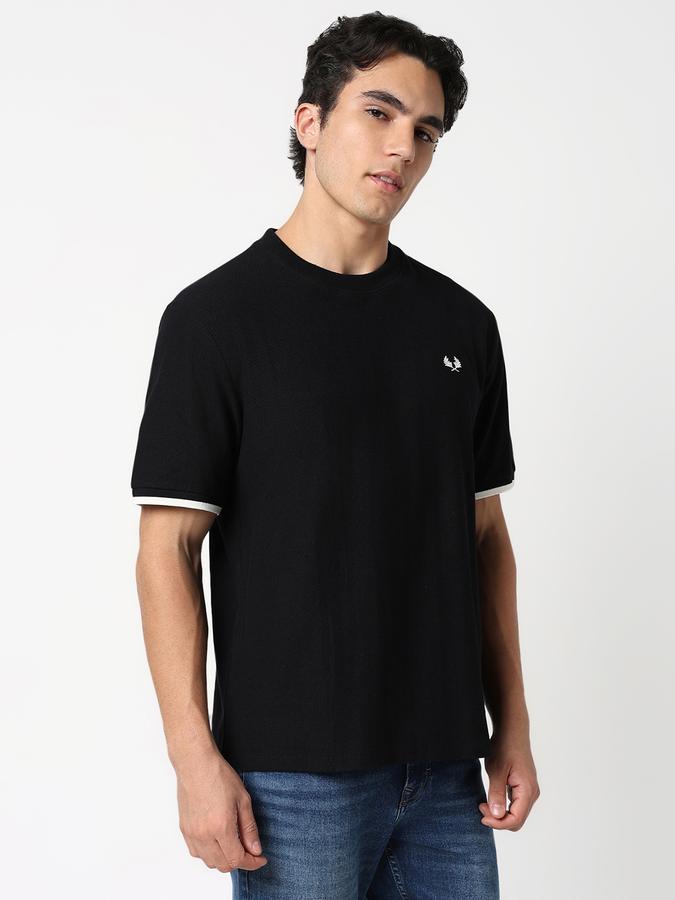 Self Design Men Round Neck T-Shirt  image number 1