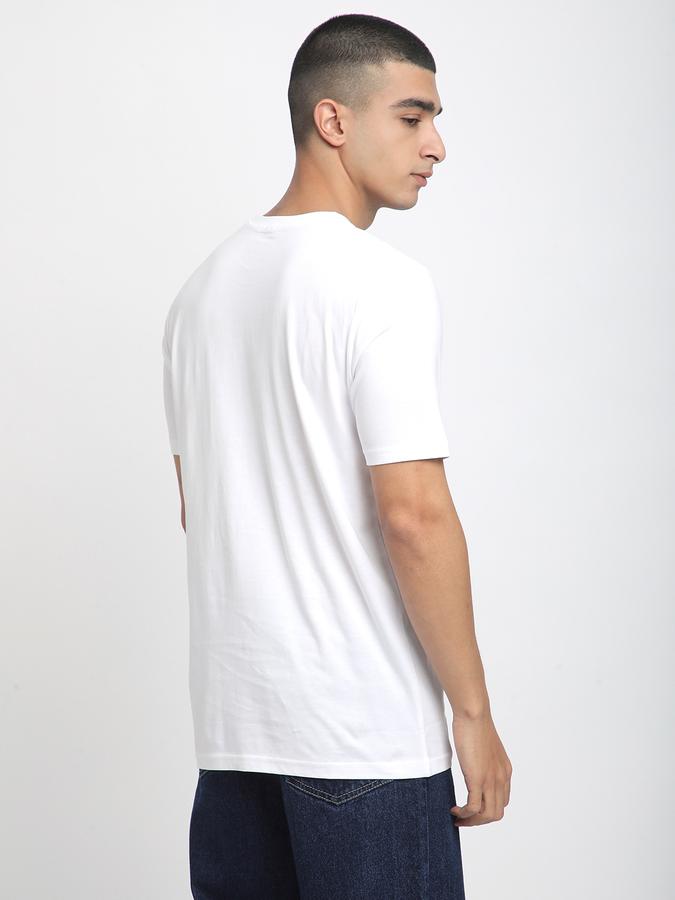 Printed Men Round Neck T-Shirt image number 2