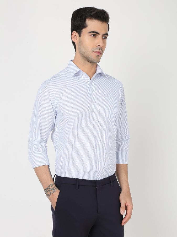 Men Pin Striped Slim Fit Shirt  image number 2