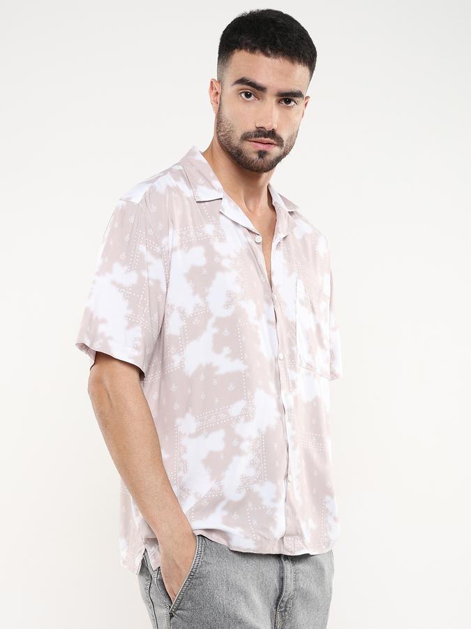 Men Printed Relaxed Fit Shirt image number 3