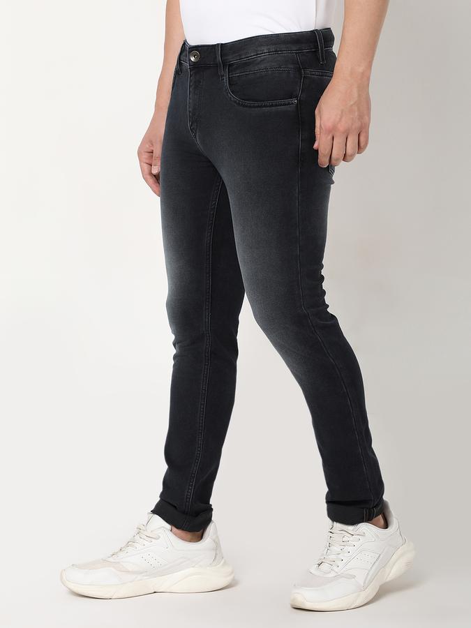 Men Tapered Fit Jeans with 5-Pocket Styling image number 1