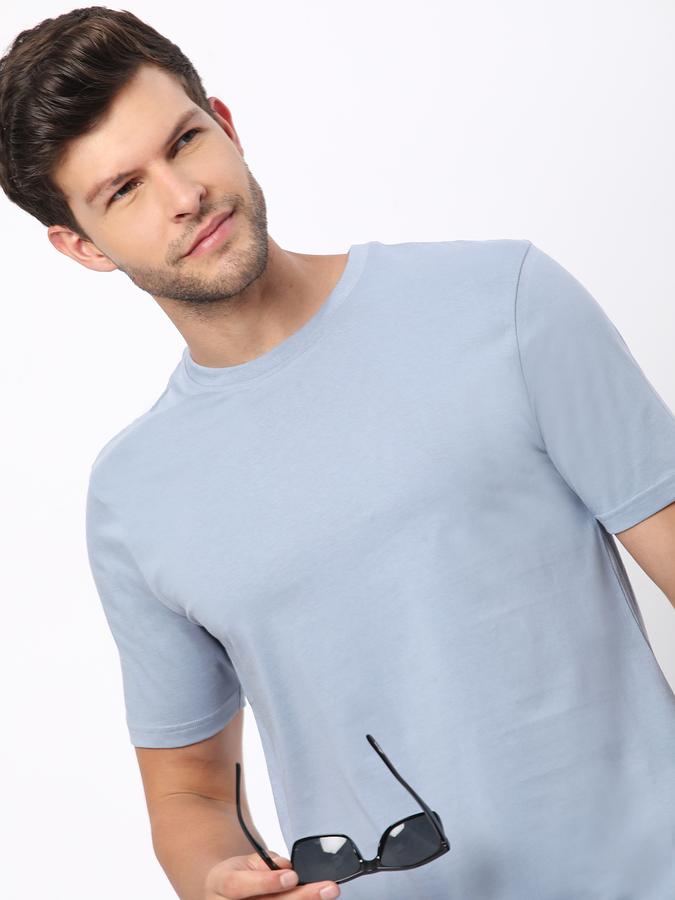 Men Crew-Neck T-Shirt with Short Sleeves image number 0