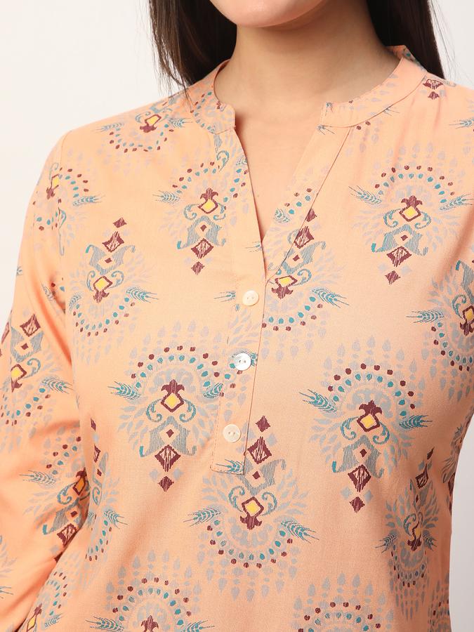 Women Ethnic  Printed Kurtas image number 3