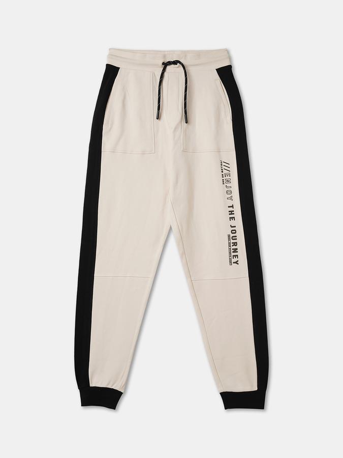 Boys Casual Sweatshirt Track Pants image number 3