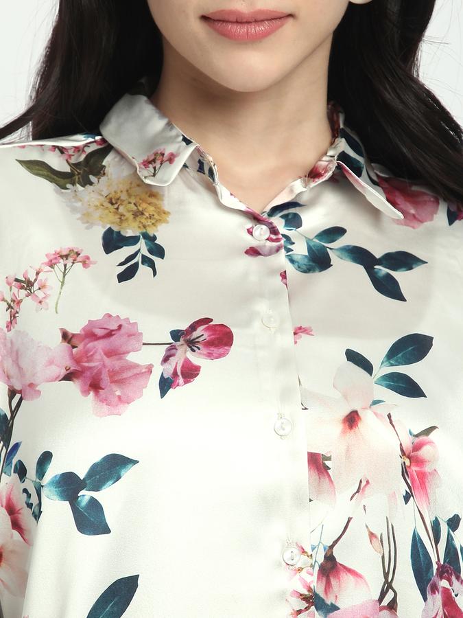 Women Floral Print Casual Shirt image number 3