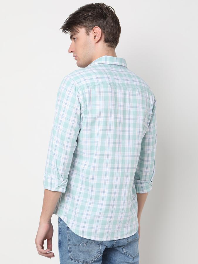 Men Checked Regular Fit Shirt with Patch Pocket image number 3