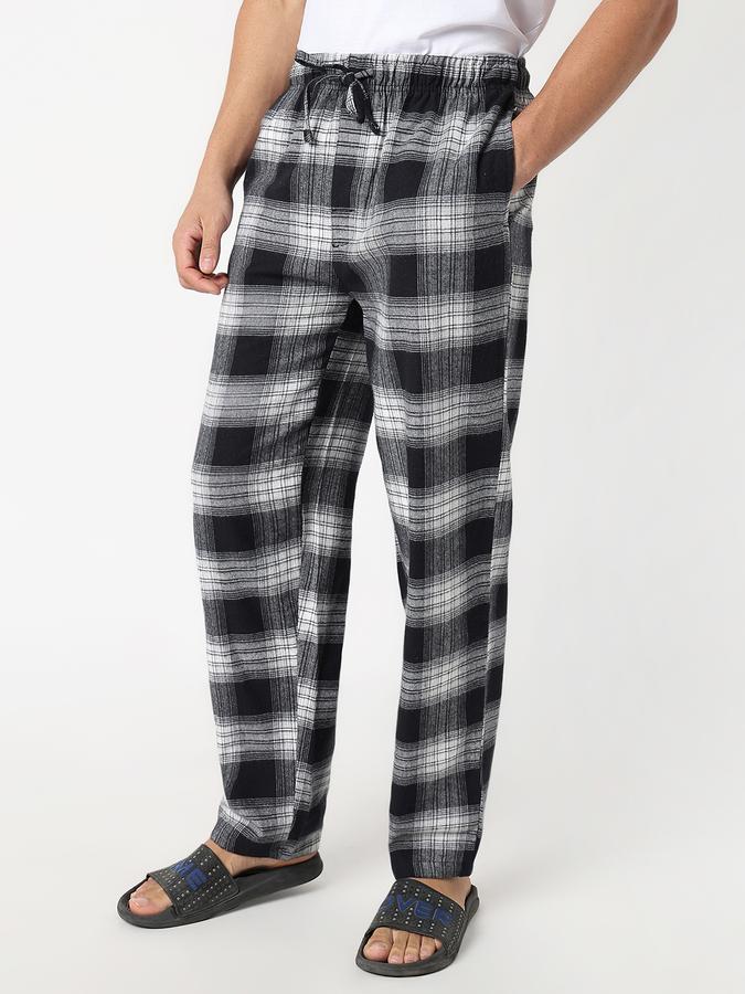 Checkered Men Track Pants  image number 2